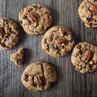 Chocolate Pecan Kamut Cookies. These cookies, made with healthy ancient grains will blow your socks off! |cravethegood.com