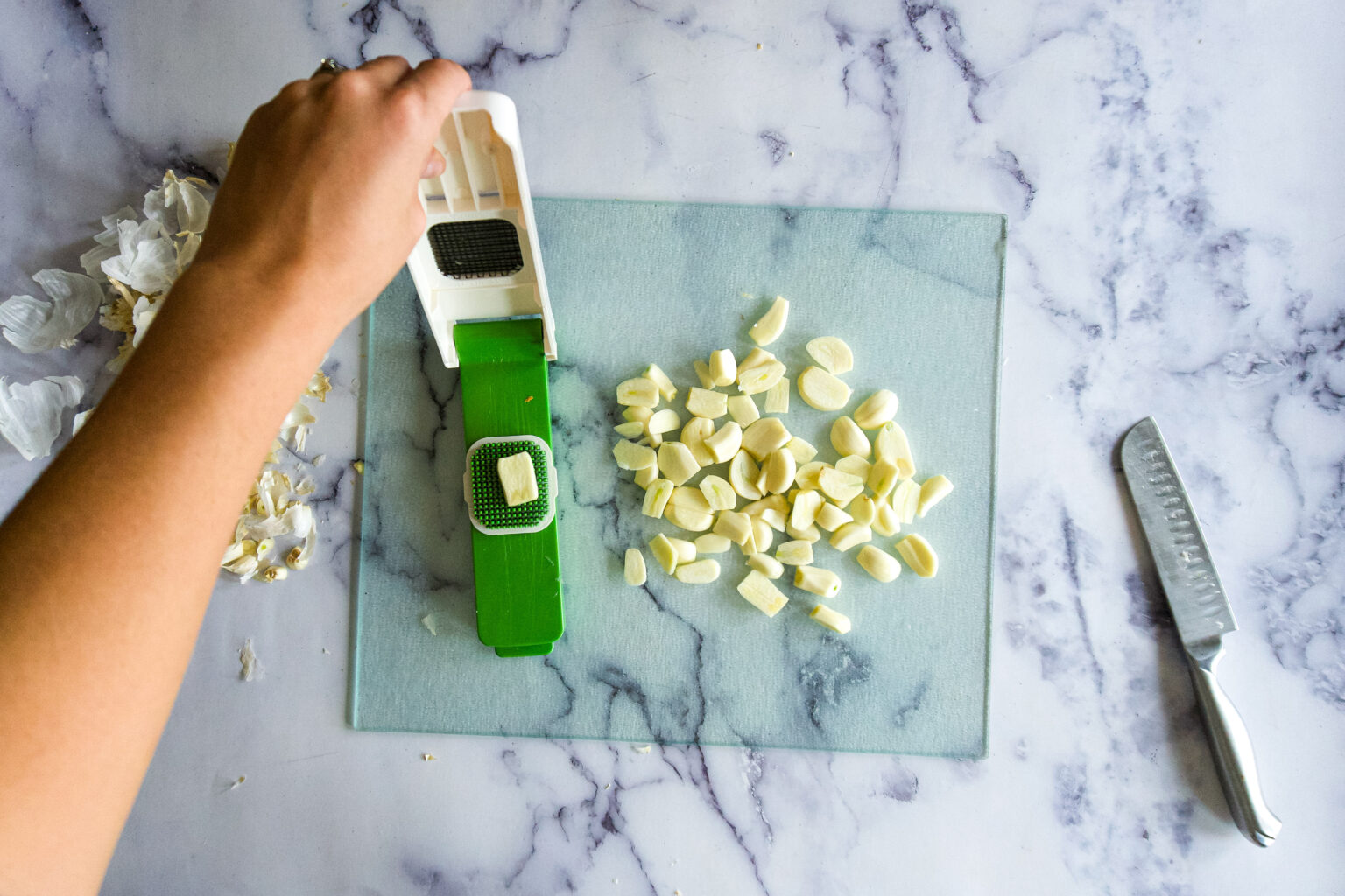 How To Dehydrated Garlic { An Easy Tutorial} Crave The Good