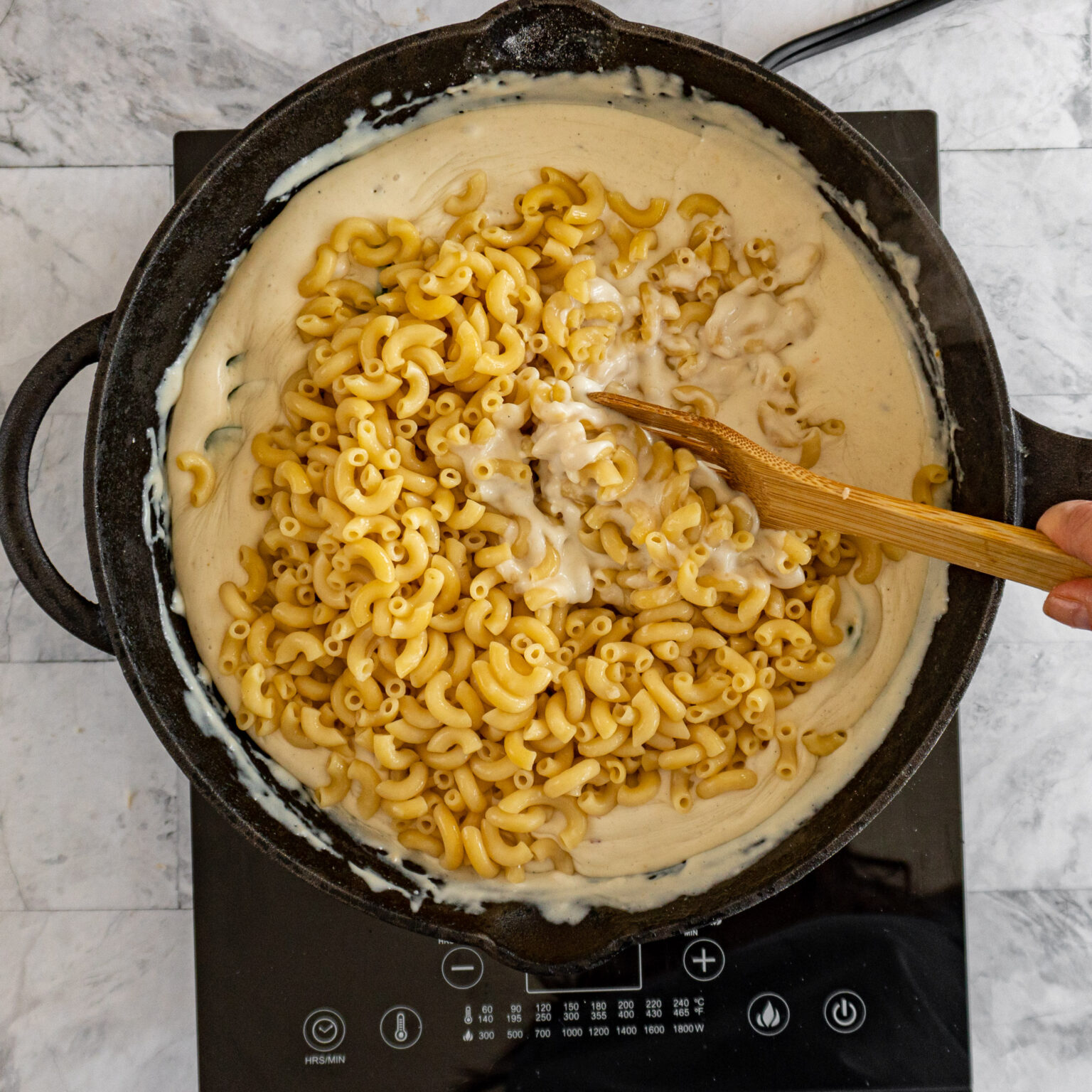 Pepper Jack Mac And Cheese {Creamy, Spicy, Delicious!} crave the good