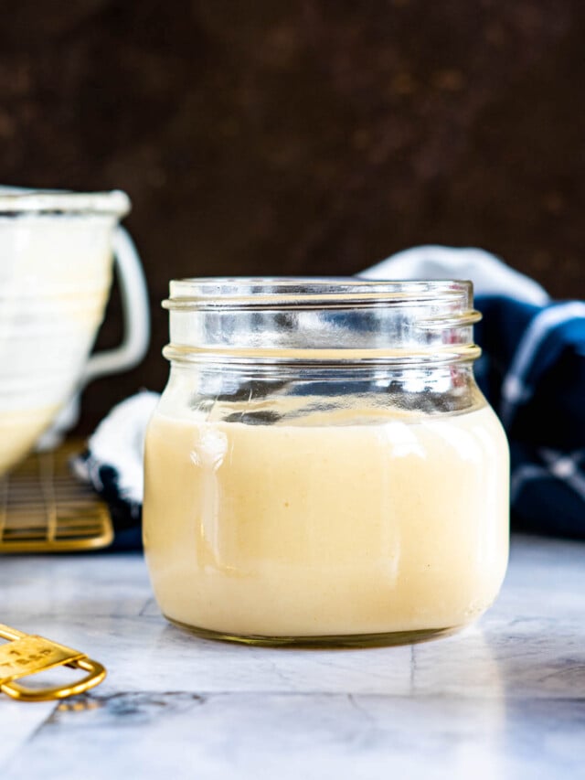 Amish sourdough starter in a jar.