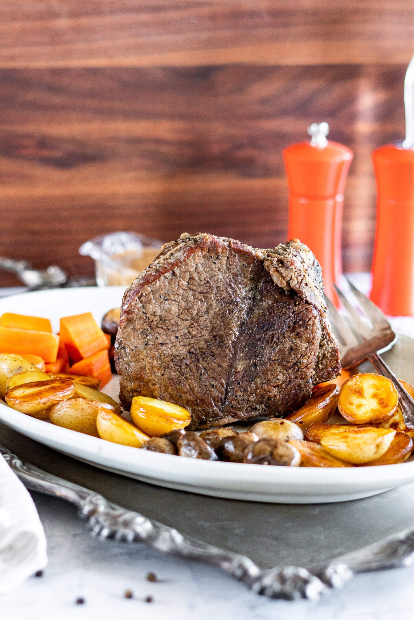 Tender Cross Rib Roast + Easy Drippings Gravy