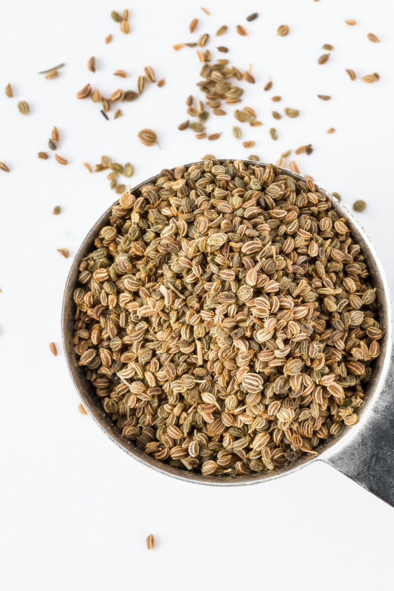 10 Celery Salt Substitutes + 2 DIY Recipes Crave The Good