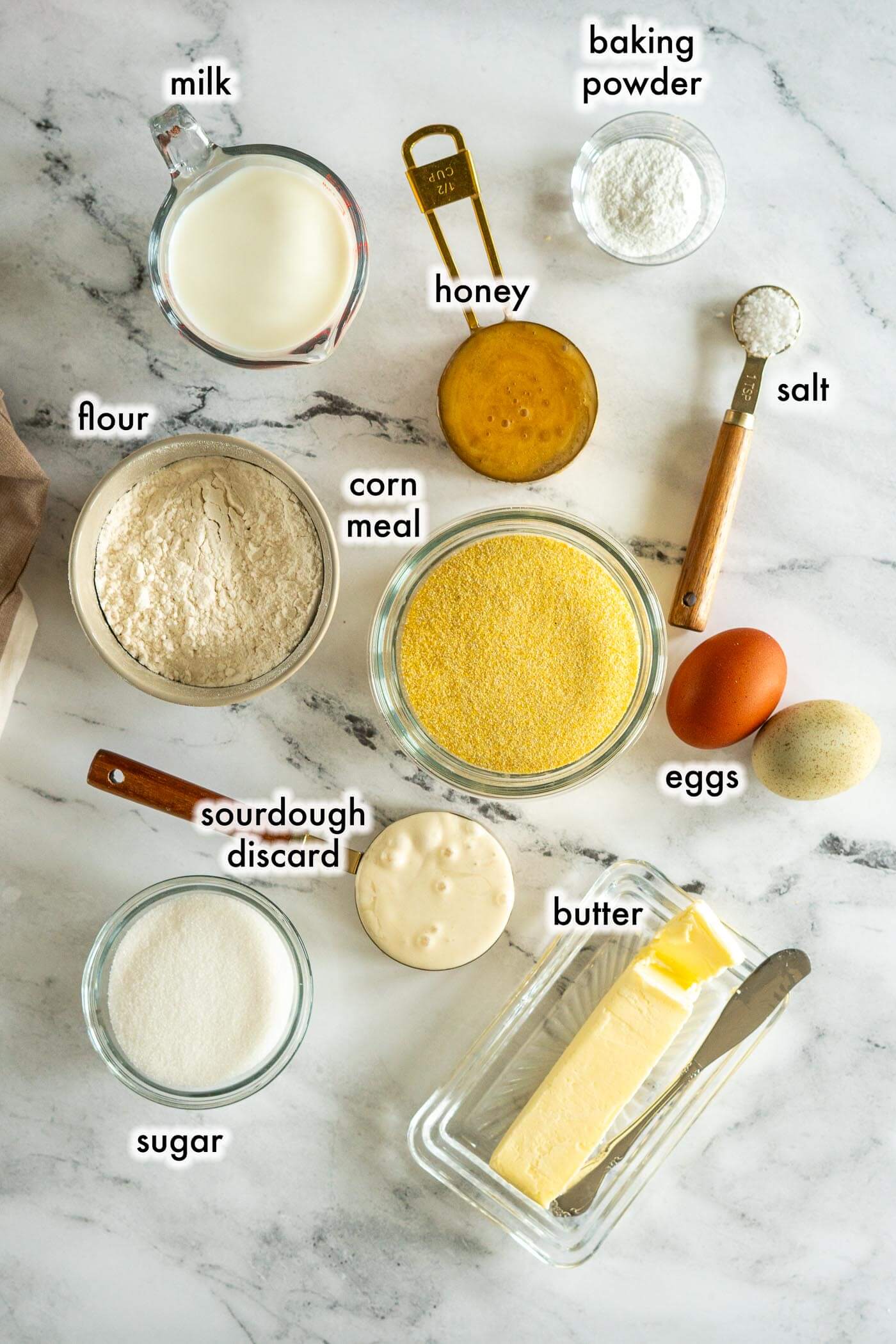 Ingredients required for cornbread made with sourdough discard.