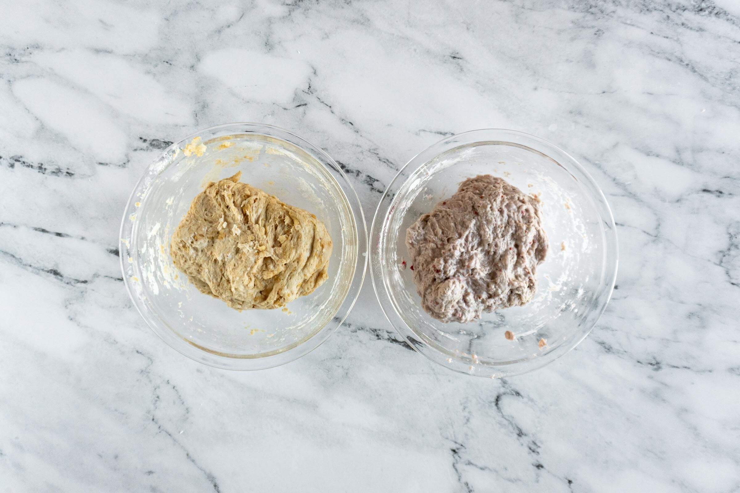 Dough after fermentolyse. 