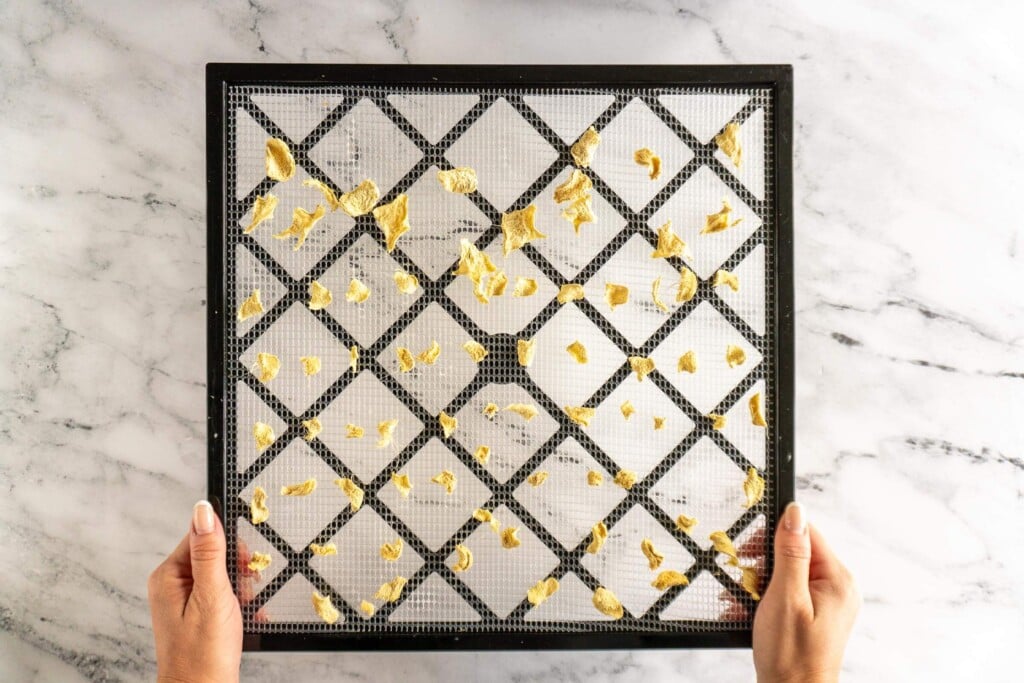 Sliced ginger after dehydrating.