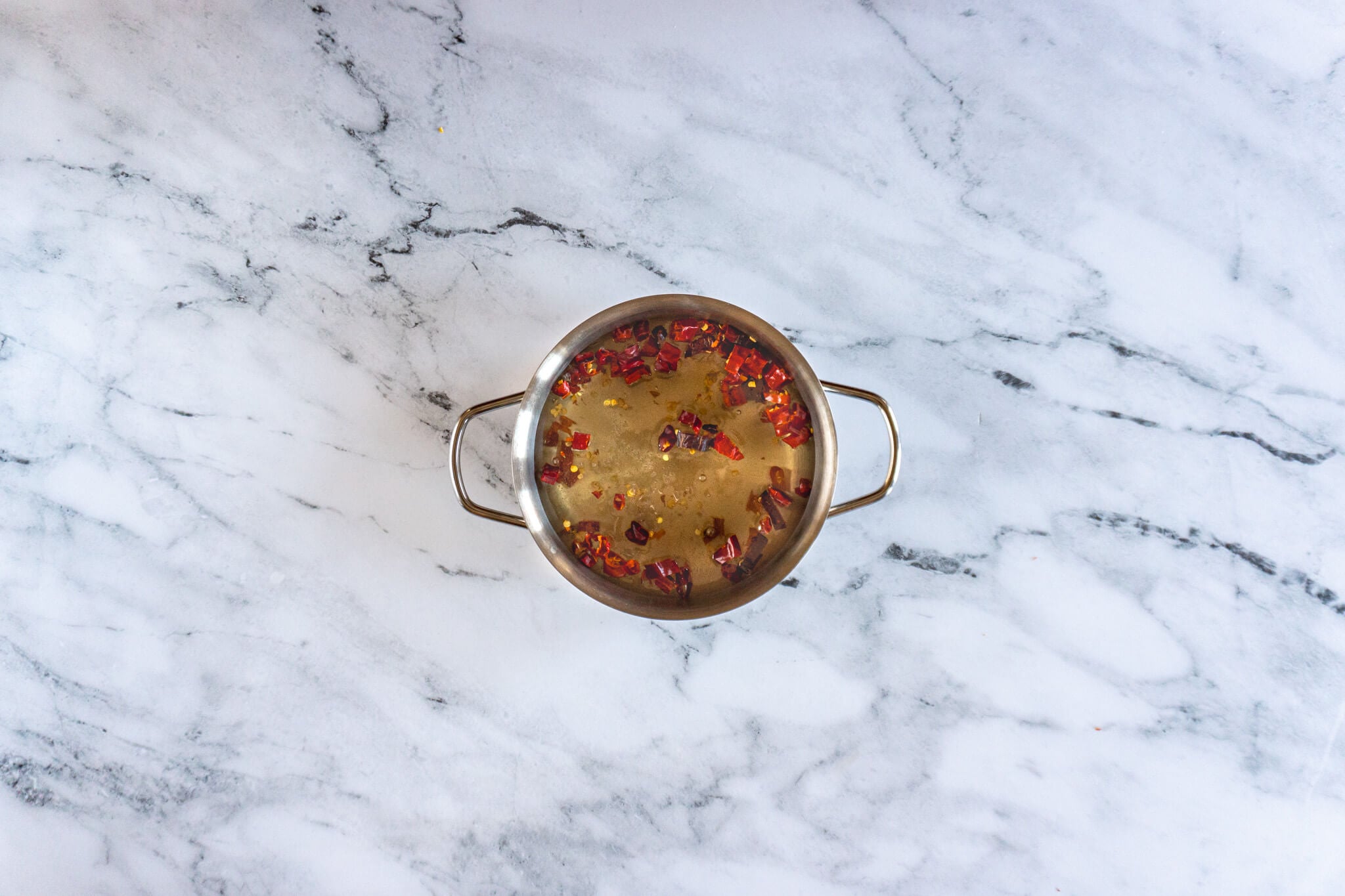 Hot honey before simmering. 